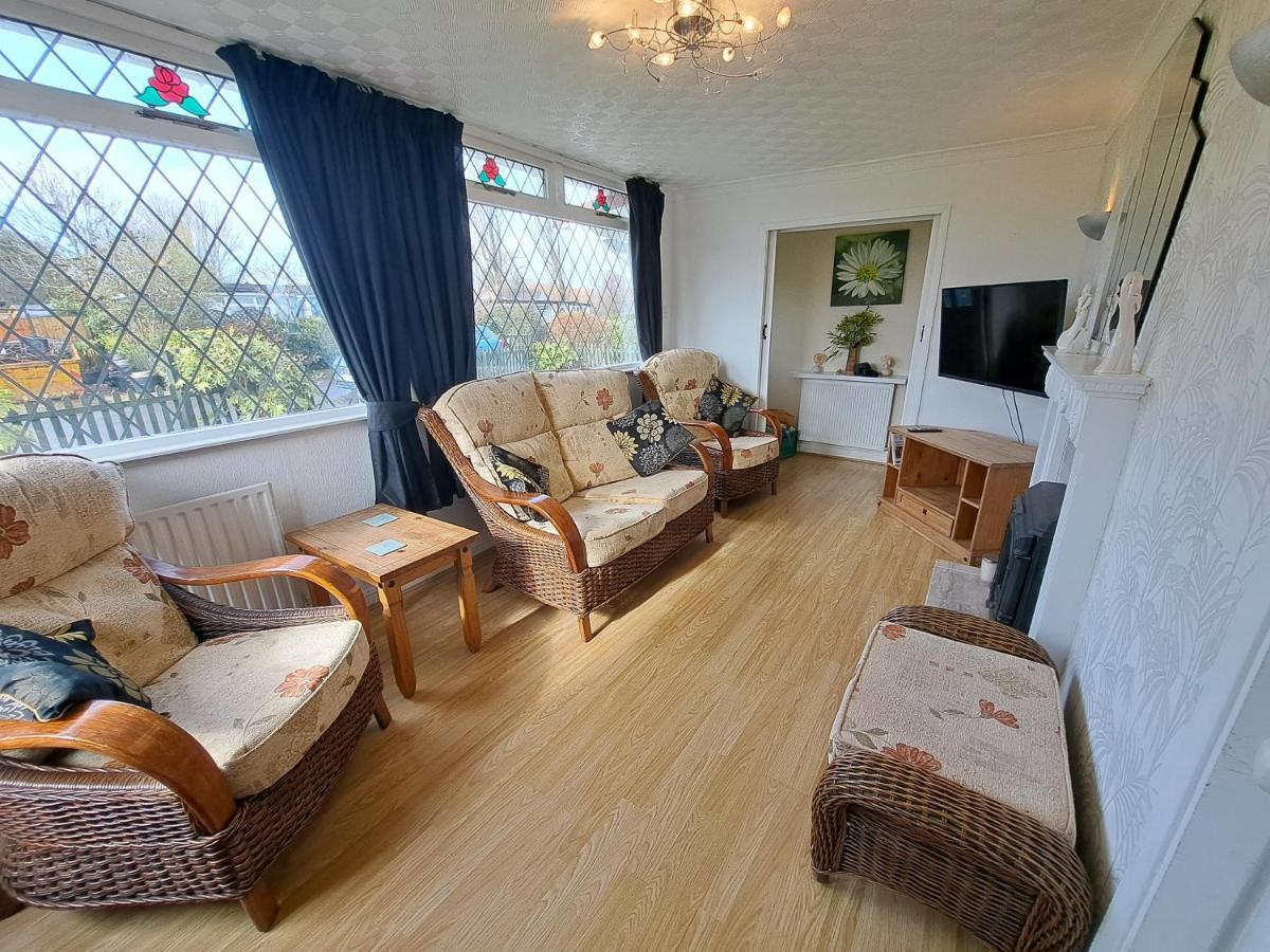 Beach & Tonic Beachside Chalet Humberston Eksteriør billede