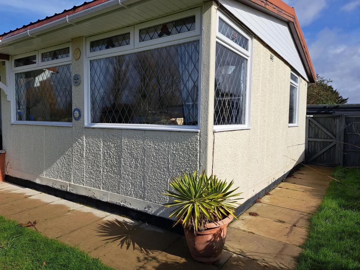 Beach & Tonic Beachside Chalet Humberston Eksteriør billede